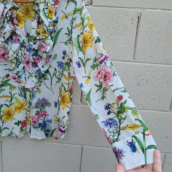H&M Botanical Floral Garden Ruffled Button Top - Picture 10 of 16